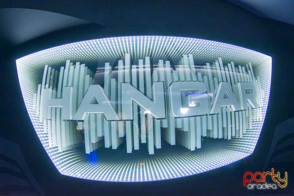 Sâmbătă Seara în Hangar, 
