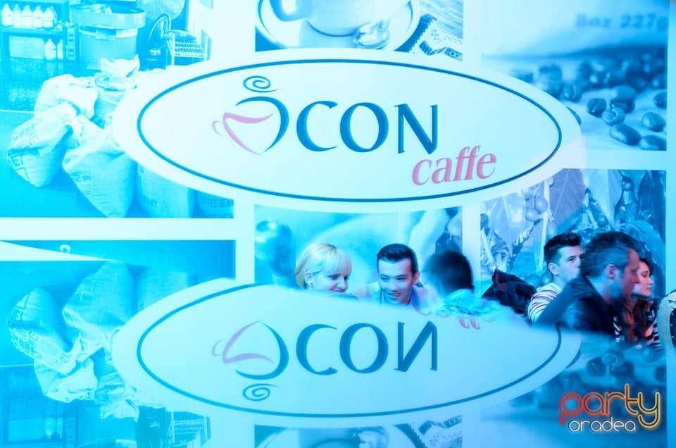 Sâmbătă seara în Icon Caffe, Icon Caffe