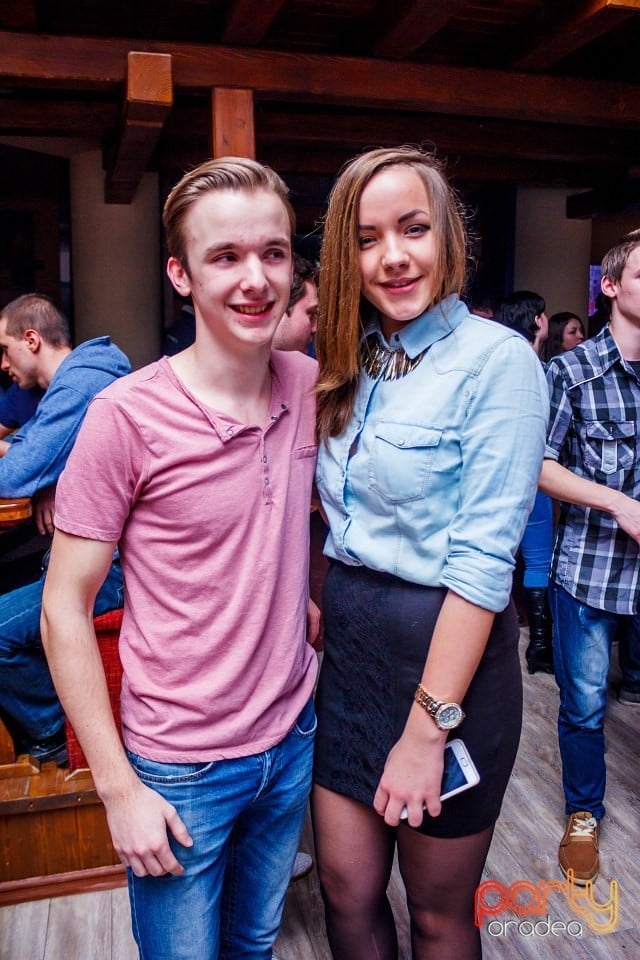 Sâmbătă seara în Window Pub, 