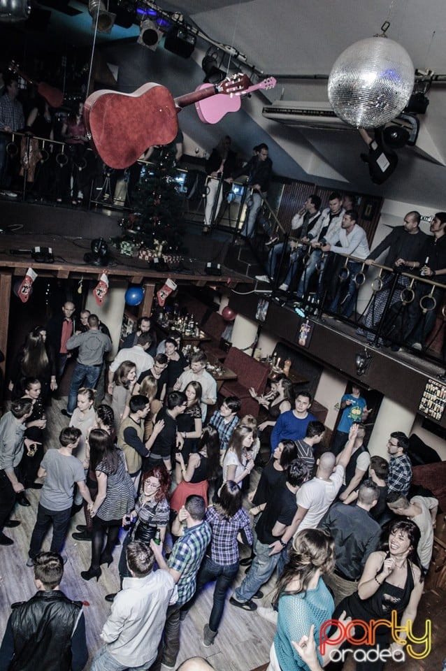 Sâmbătă seara în Window Pub, 