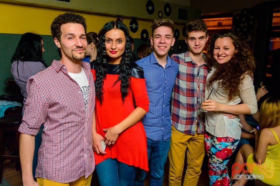 Sâmbătă seara în Yellow, 