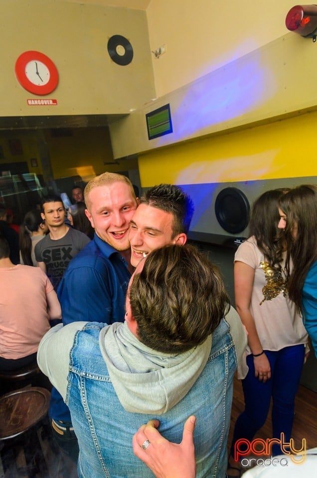 Sâmbătă seara în Yellow, 