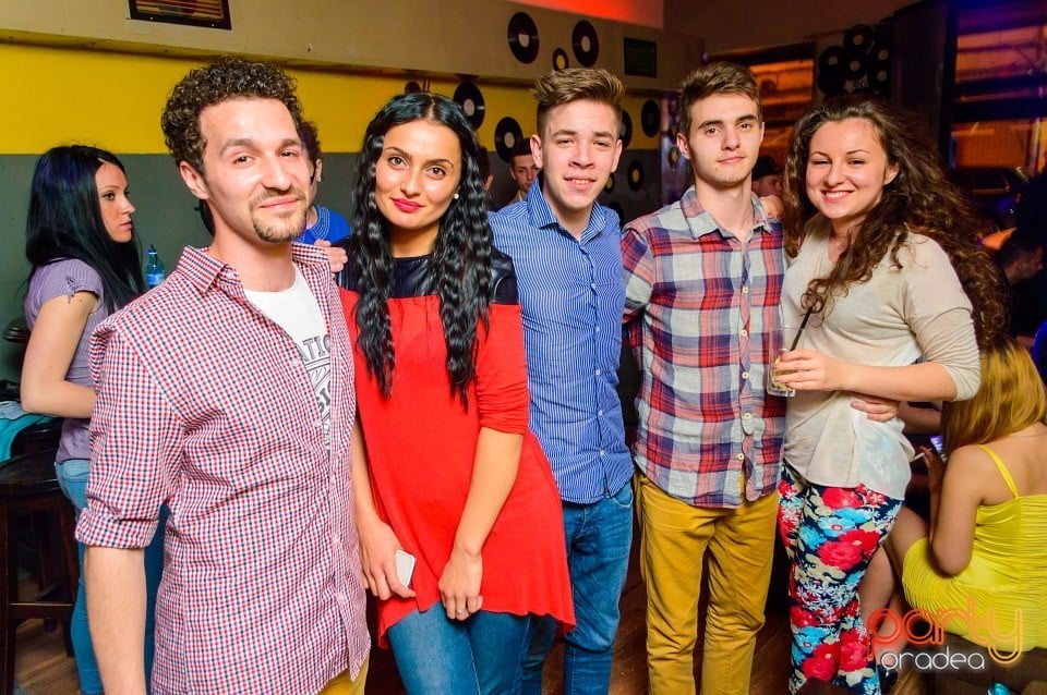 Sâmbătă seara în Yellow, 