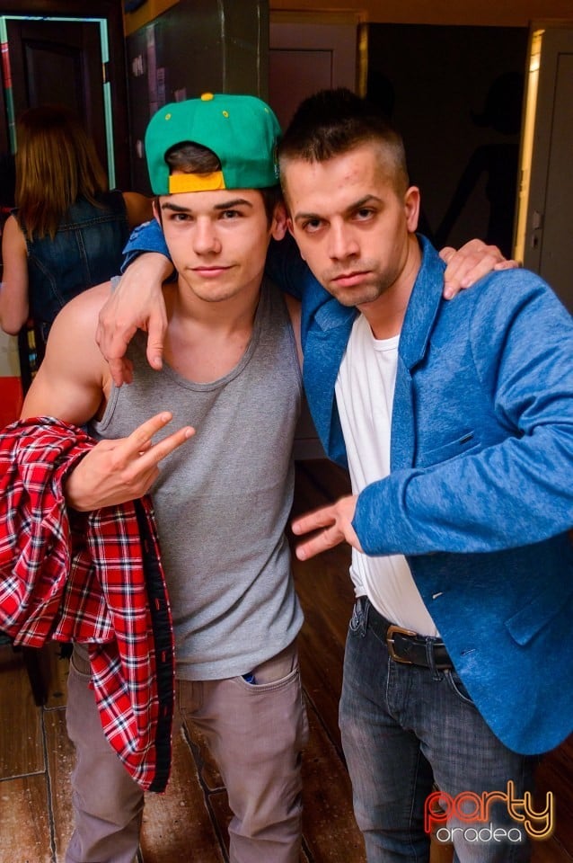 Sâmbătă seara în Yellow, 