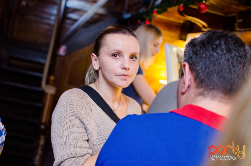 Sâmbătă seara la Columbus, Columbus Cafe