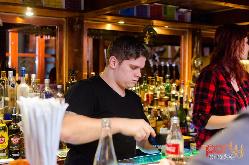 Sâmbătă seara la Columbus, Columbus Cafe