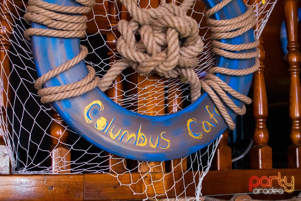 Sâmbătă seara la Columbus, Columbus Cafe