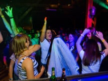 Sâmbătă seara la Disco FAHÁZ