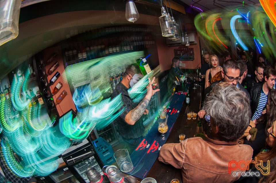 Sâmbătă seara la Edison Pub, 
