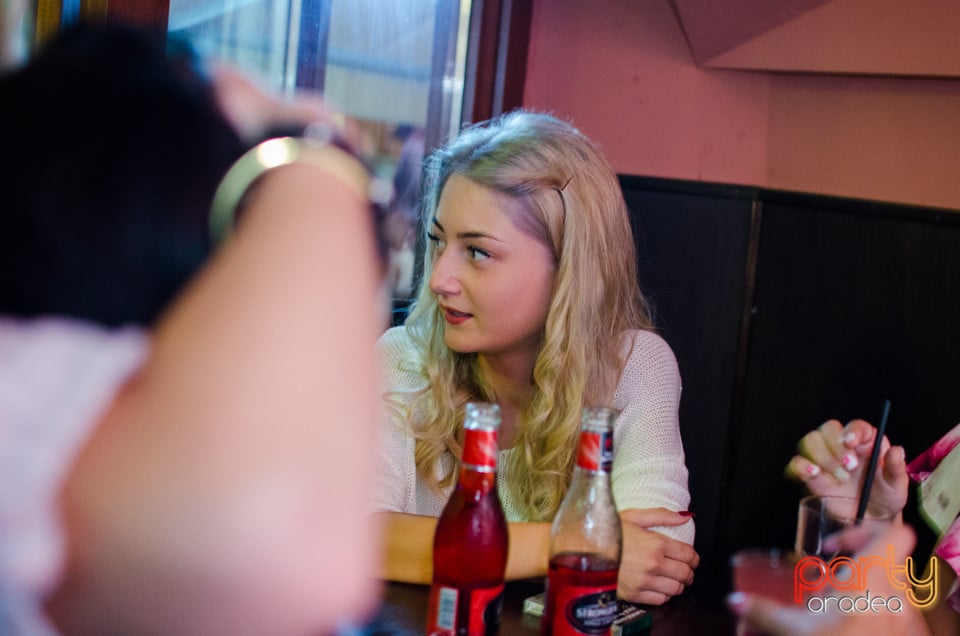 Sâmbătă seara la Edison Pub, 