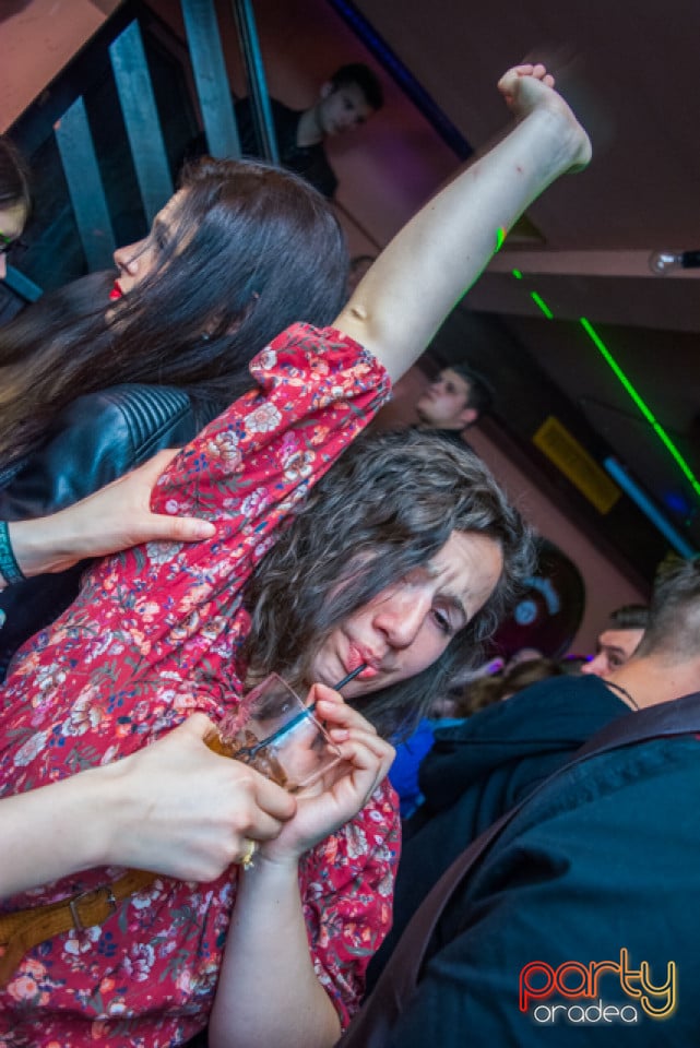 Sâmbătă seara la Edison Pub, 