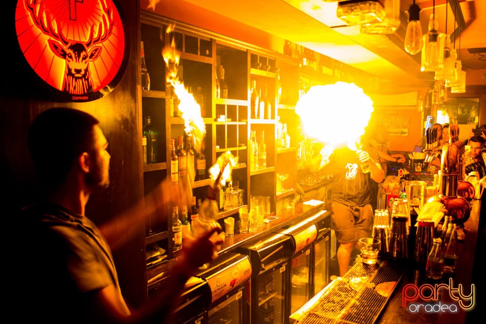 Sâmbătă seara la Edison Pub, 
