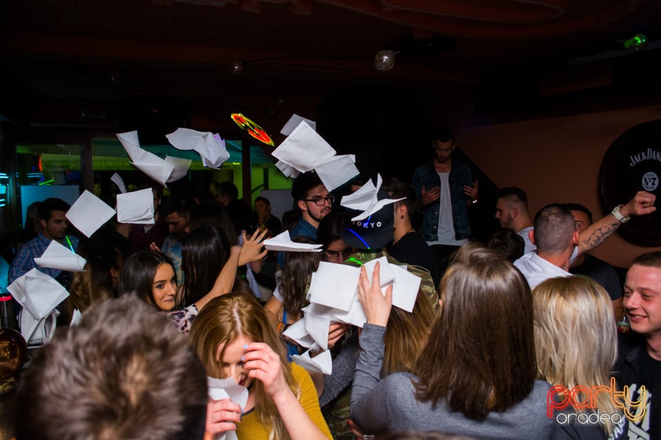 Sâmbătă seara la Edison Pub, 