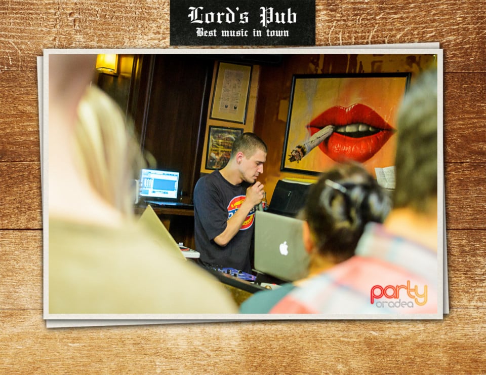 Sâmbătă Seara la Lord's Pub, Lord's Pub