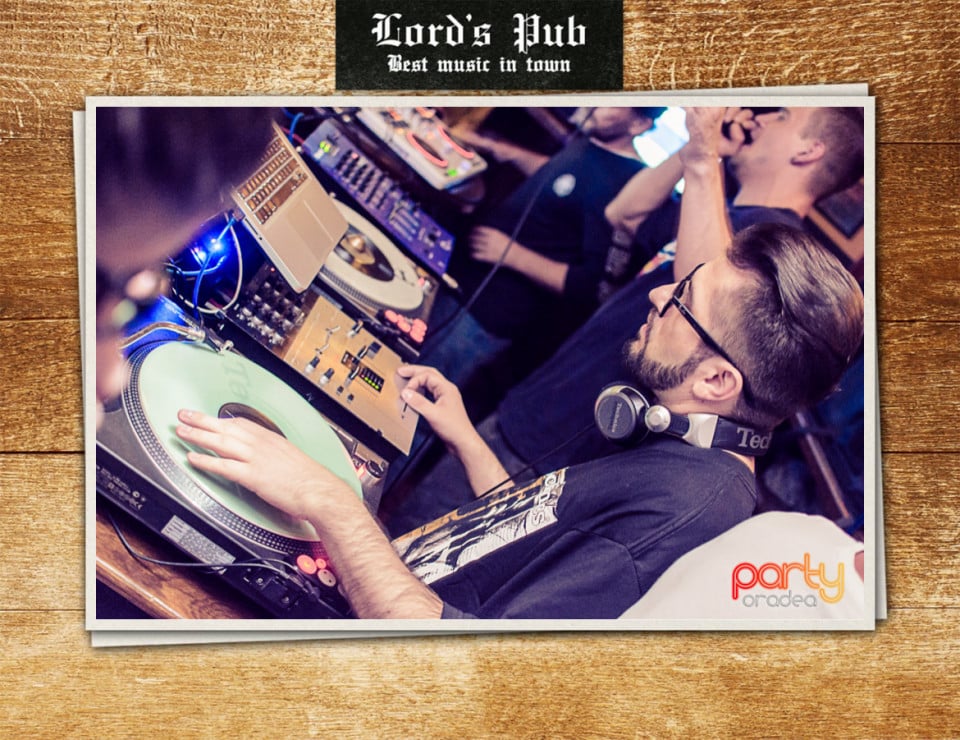 Sâmbătă Seara la Lord's Pub, Lord's Pub