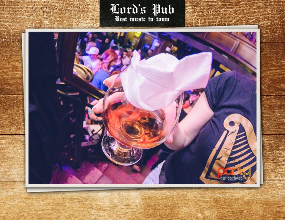 Sâmbătă seara la Lord's, Lord's Pub