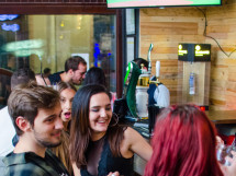 Sâmbătă seara la Steam Bar