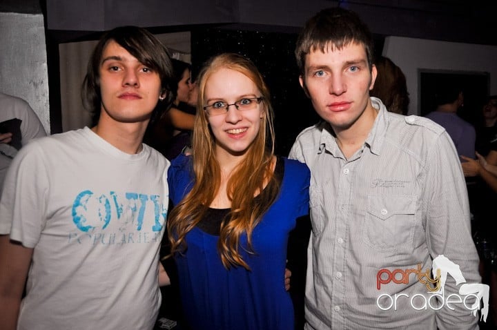 Sâmbătă seara se petrece în Heat, 