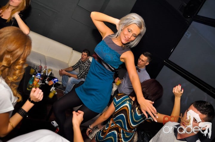 Sâmbătă seara se petrece în Heat, 