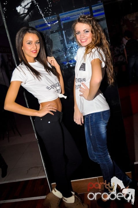 Sâmbătă seara se petrece în Heat, 