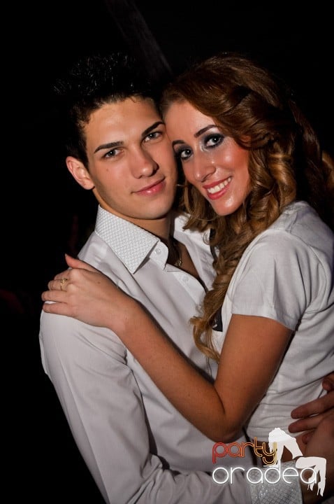 Sâmbătă seara se petrece în Heat, 