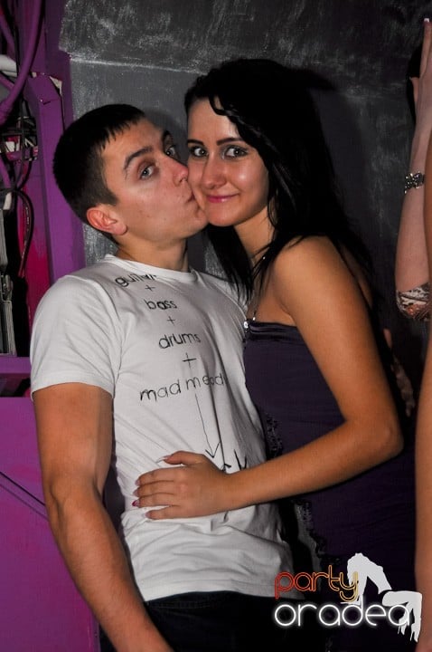 Sâmbătă seara se petrece în Heat, 