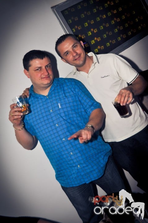 Sâmbătă seara se petrece în Heat, 