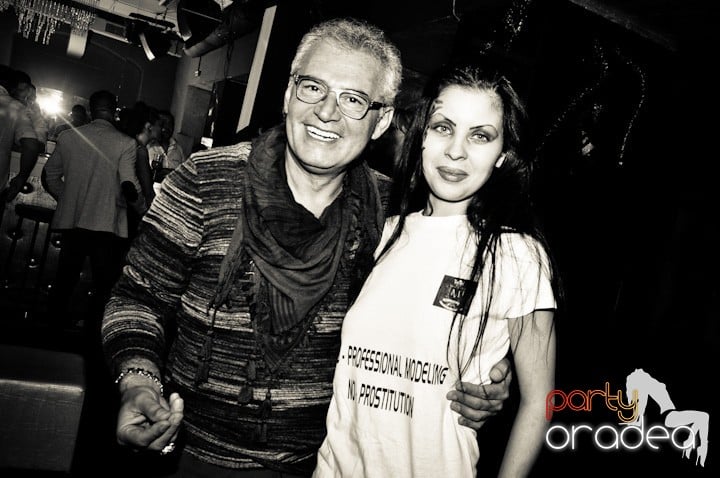 Sâmbătă seara se petrece în Heat, 