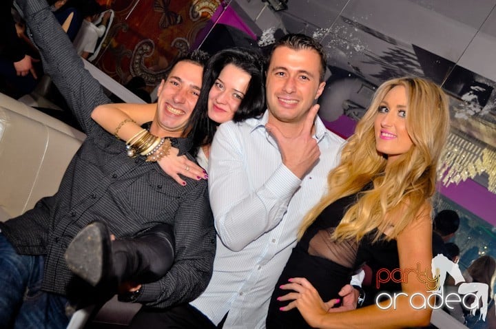 Sâmbătă seara se petrece în Heat, 