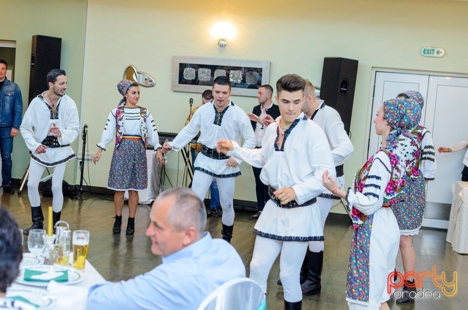 Sărbătorire de 1 Mai, Hotel Nufărul