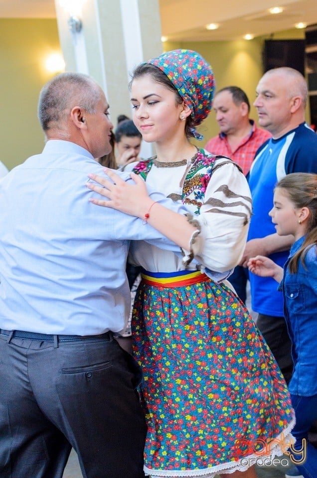 Sărbătorire de 1 Mai, Hotel Nufărul