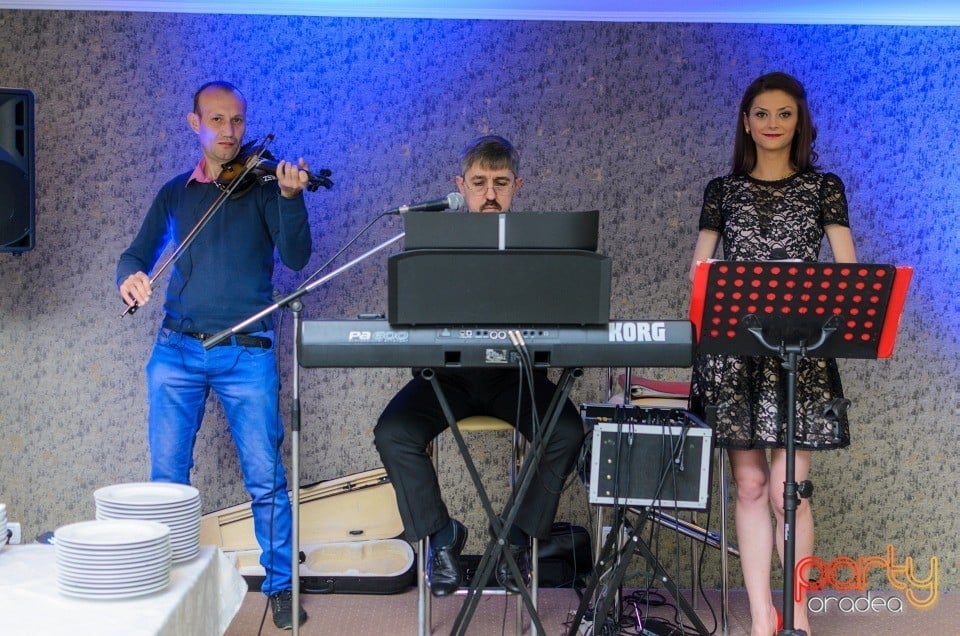 Sărbătorire de 1 Mai, Hotel Termal