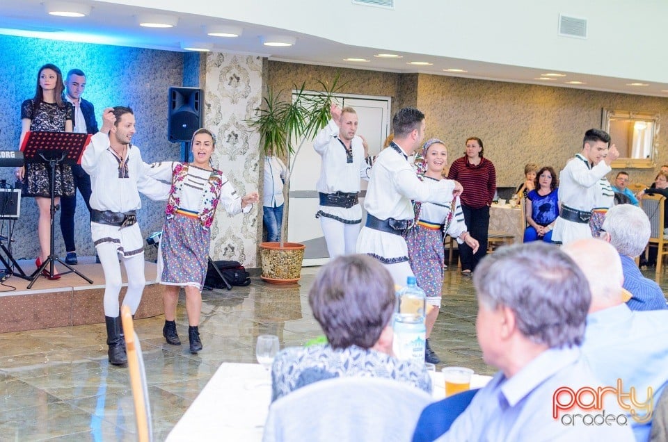 Sărbătorire de 1 Mai, Hotel Termal
