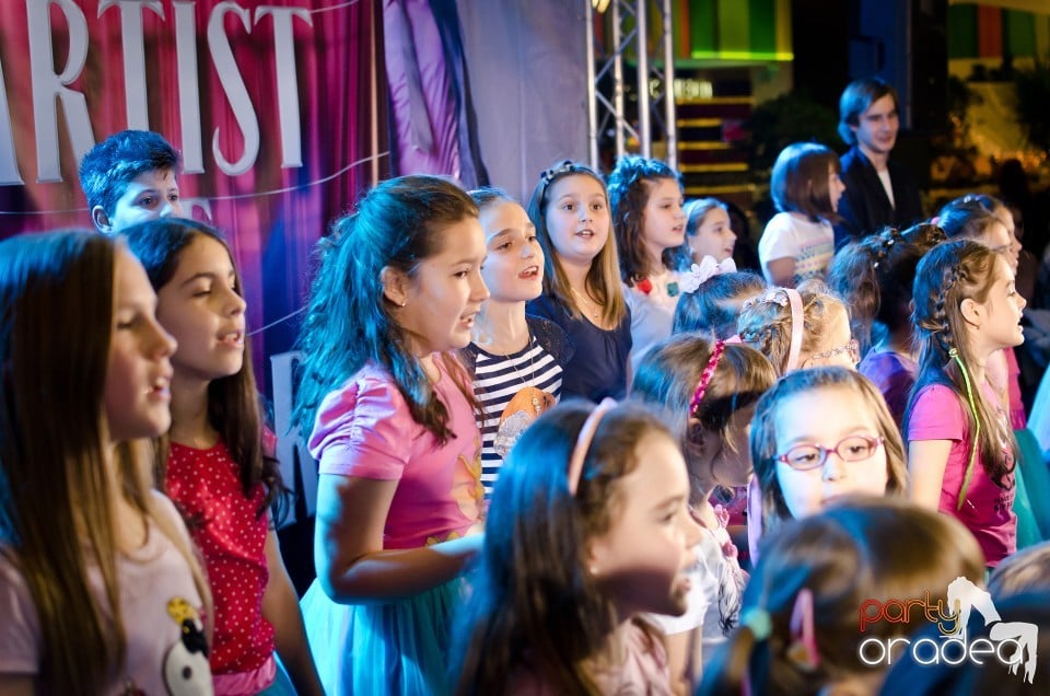 Sărbătorire de 11 ani: Colinde, Lotus Center