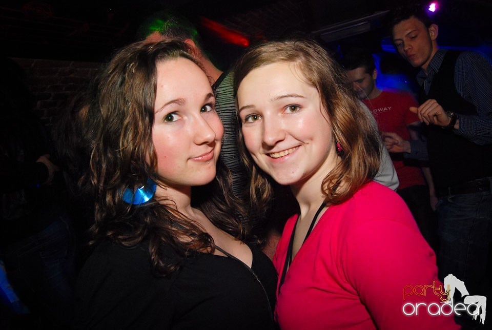 Saturday in Escape Club, 