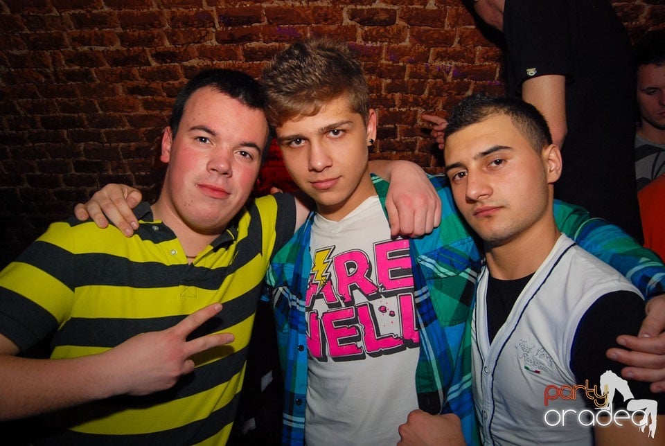 Saturday in Escape Club, 