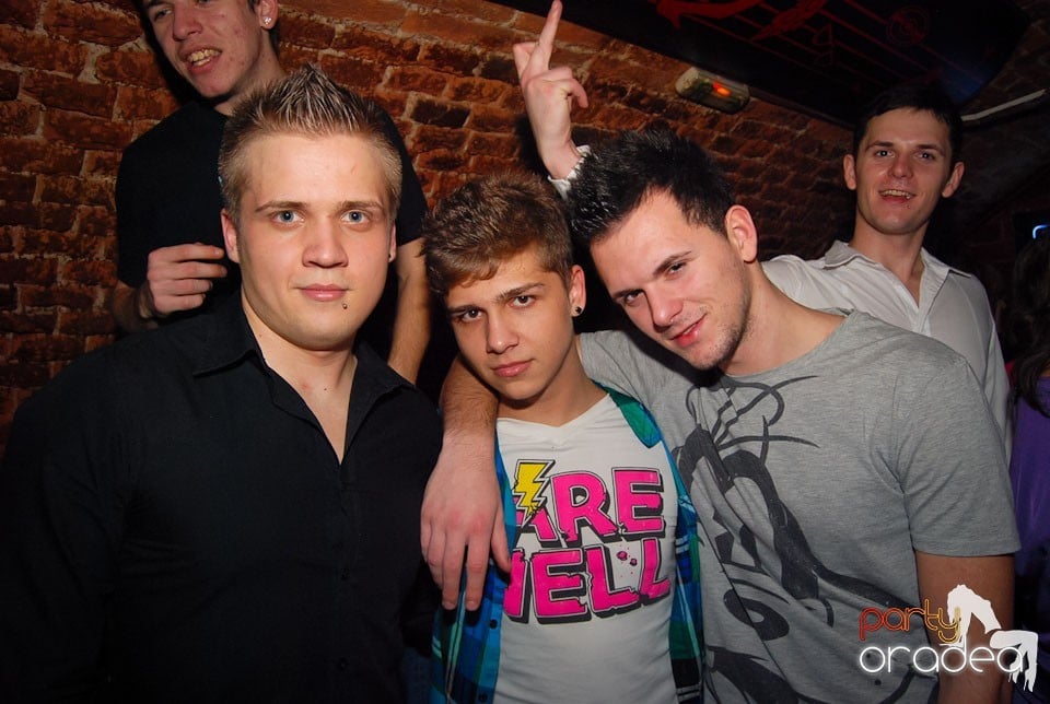 Saturday in Escape Club, 