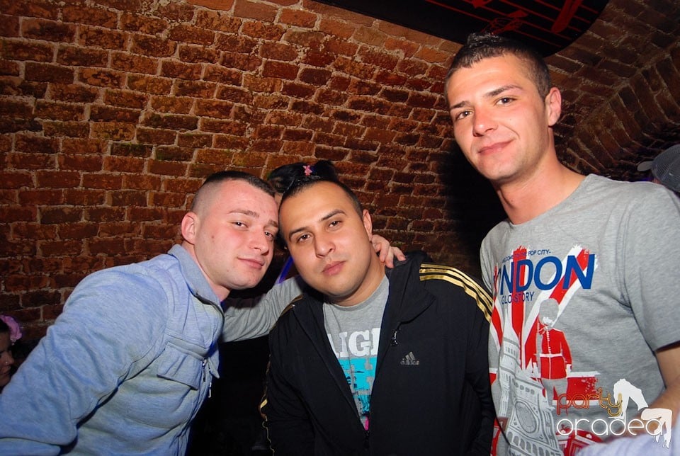 Saturday in Escape Club, 