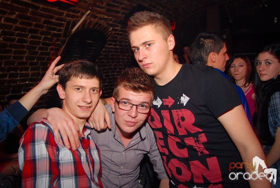 Saturday in Escape Club, 