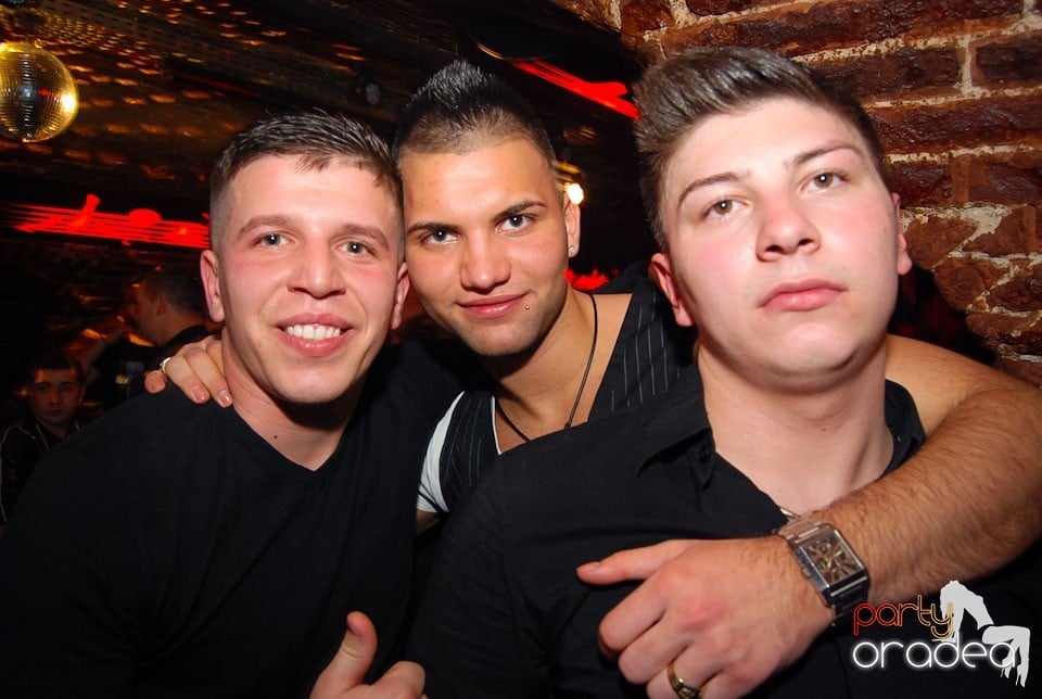 Saturday in Escape Club, 