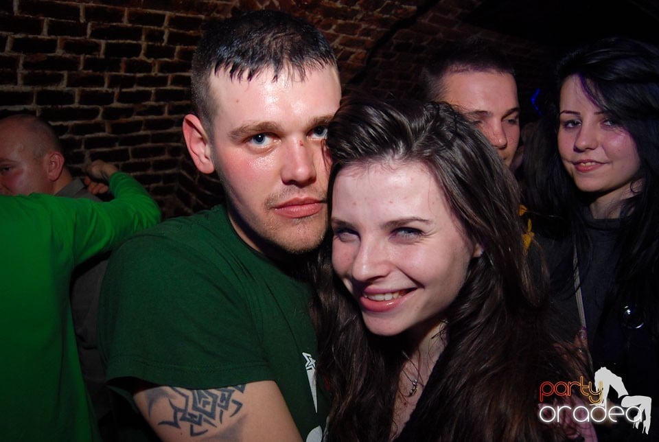 Saturday in Escape Club, 