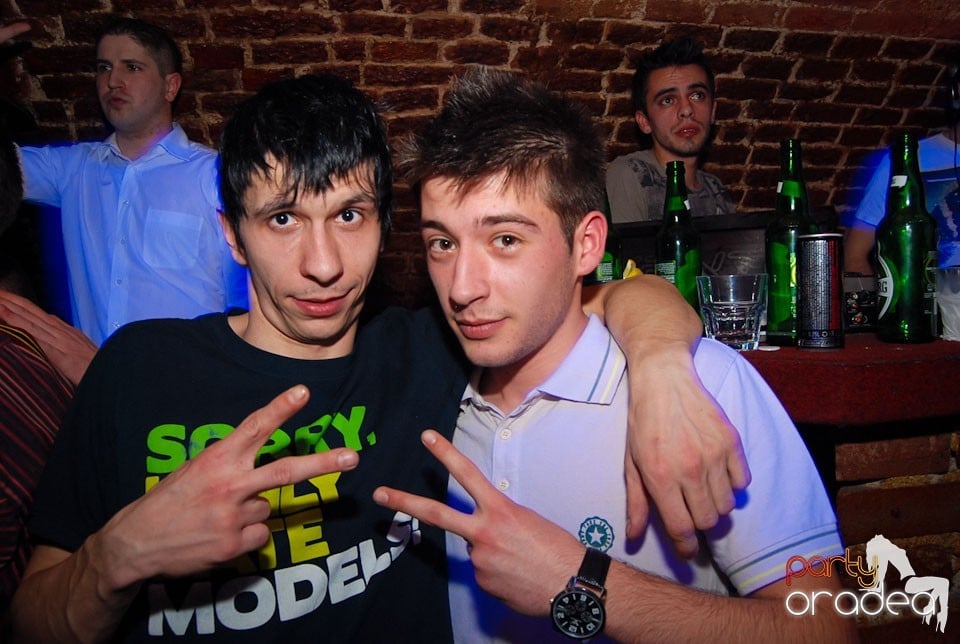 Saturday in Escape Club, 