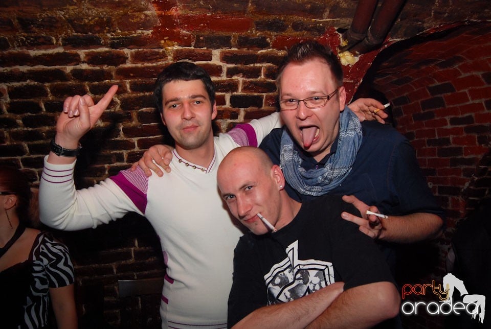 Saturday in Escape Club, 