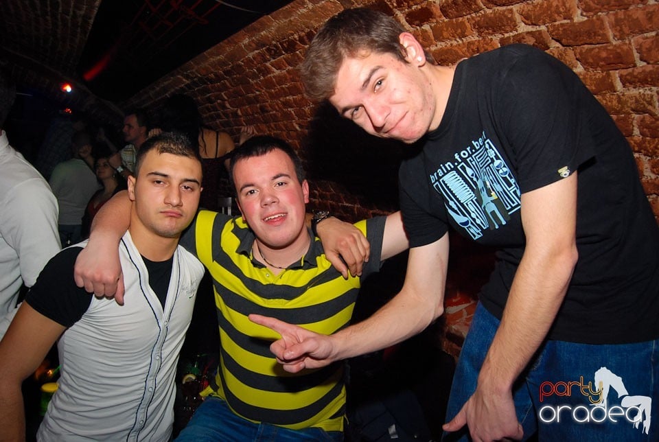 Saturday in Escape Club, 