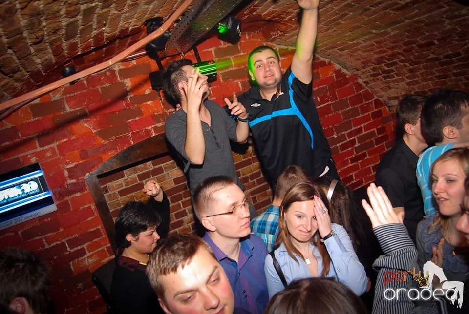 Saturday in Escape Club, 