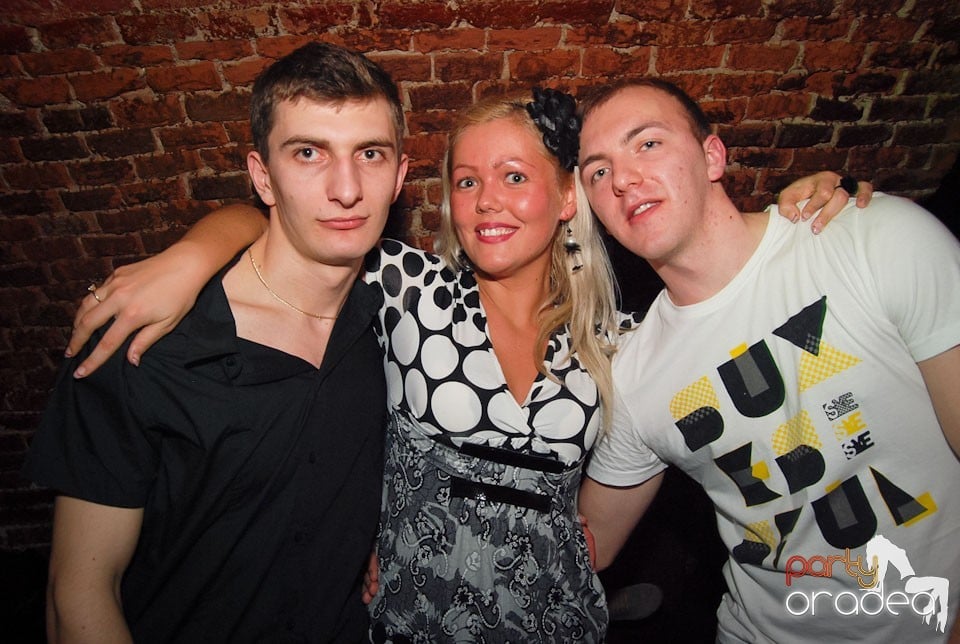 Saturday in Escape Club, 