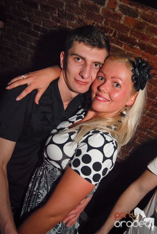 Saturday in Escape Club, 