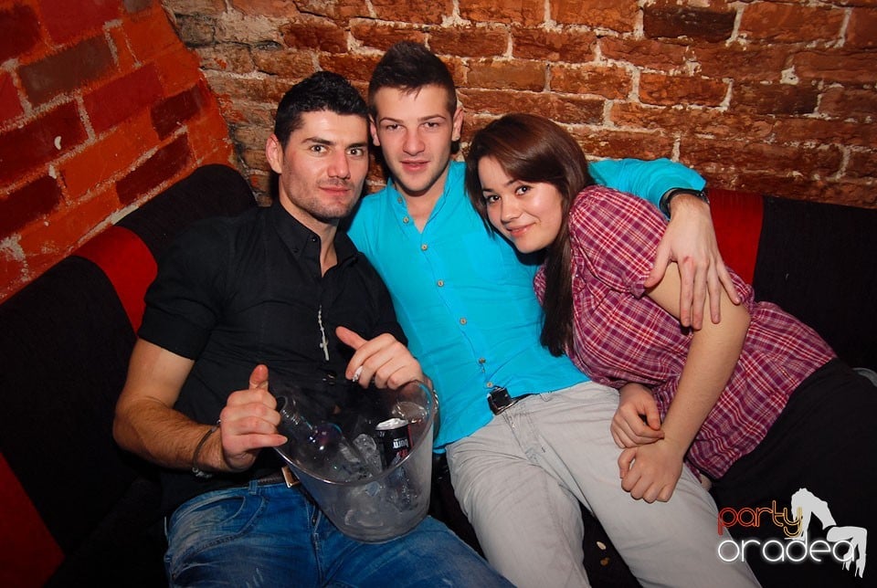 Saturday in Escape Club, 