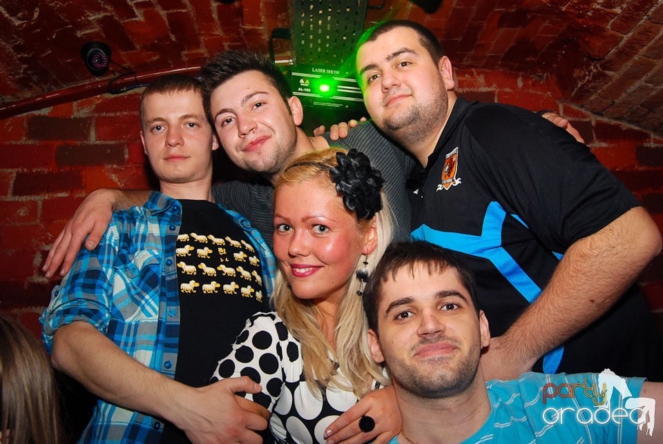 Saturday in Escape Club, 