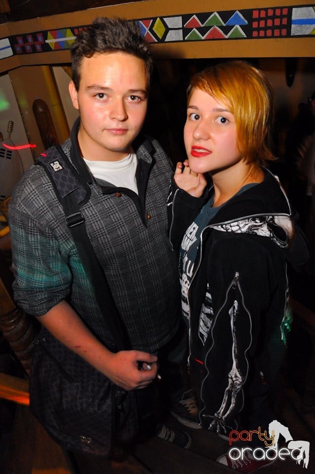 Saturday Night Birthday Party în Zulu, Zulu Caffe